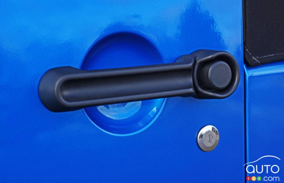 Détail extérieur du Jeep Wrangler Sport S 2016