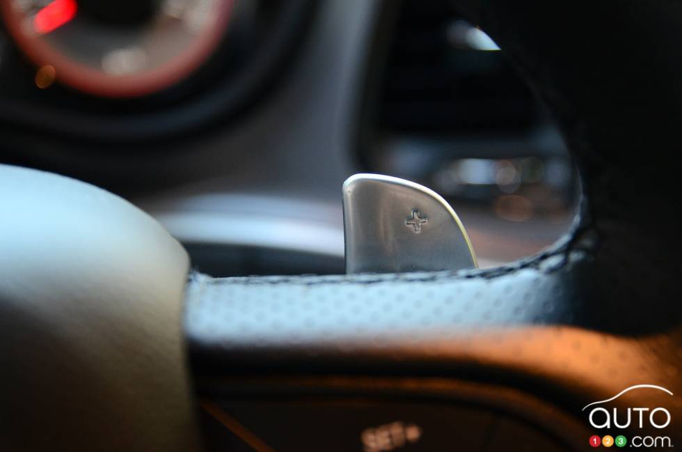 We drive the 2020 Dodge Challenger R/T Scat Pack 