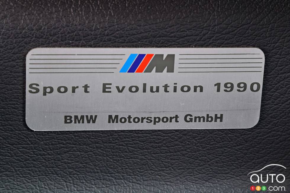 Détail intérieur de la BMW E30 M3 Evolution