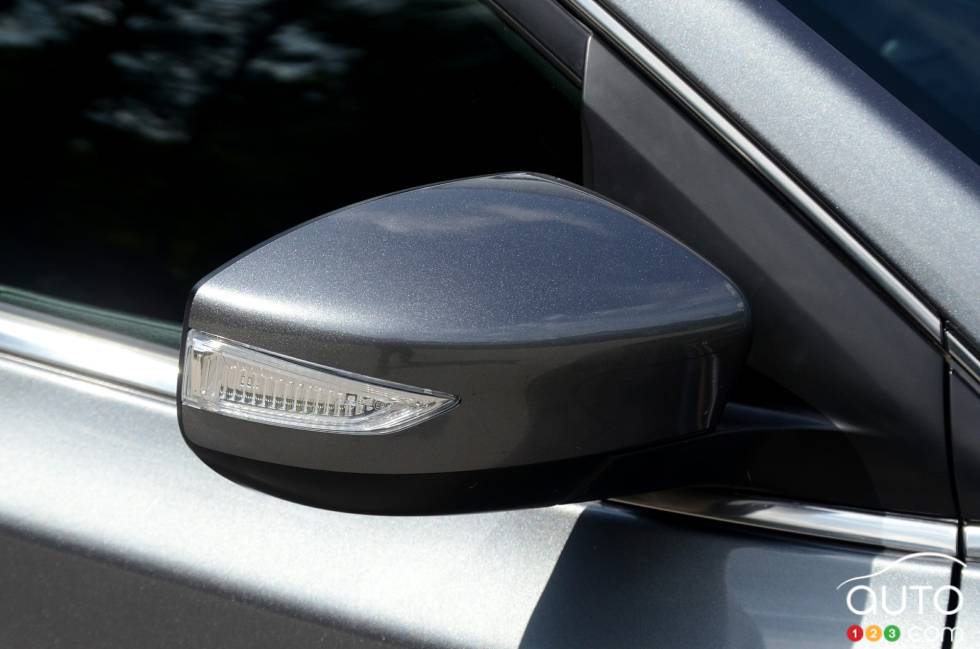 Mirroir de la Nissan Sentra SR Turbo 2017
