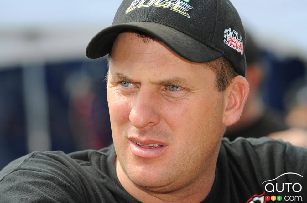 D.J. Kennington, Castrol Edge/Mahindra Tractors Dodge dans les puits