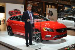 Marc Engelen présente la Volvo V60 Sportwagon T6 AWD 2015