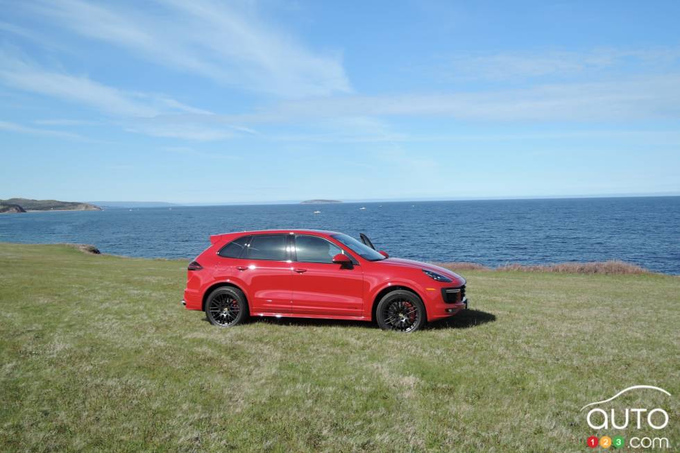Side view of the Cayenne