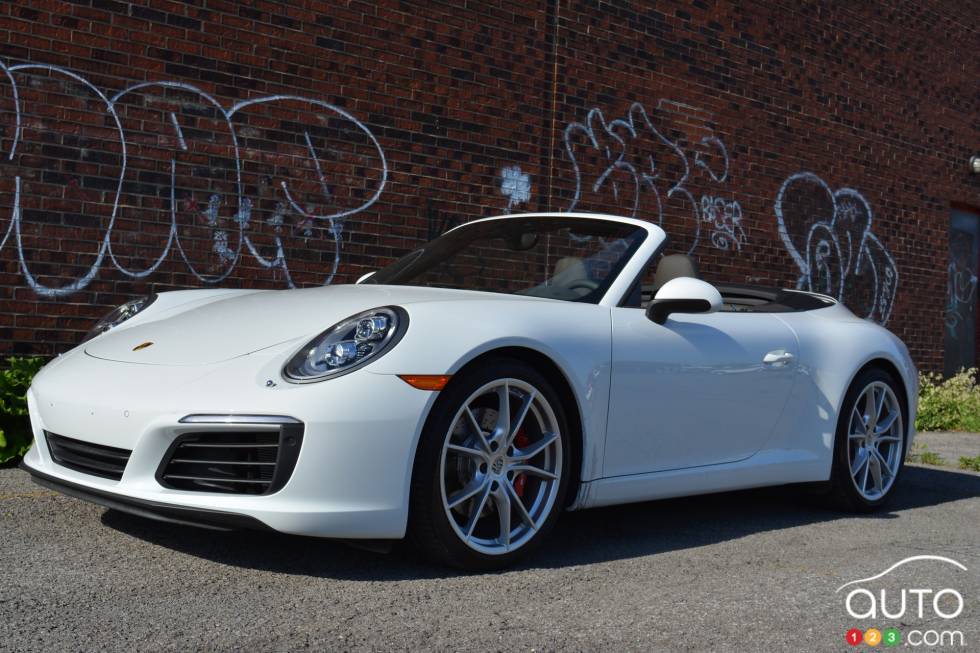 2017 Porsche 911 Carrera S cabriolet front 3/4 view