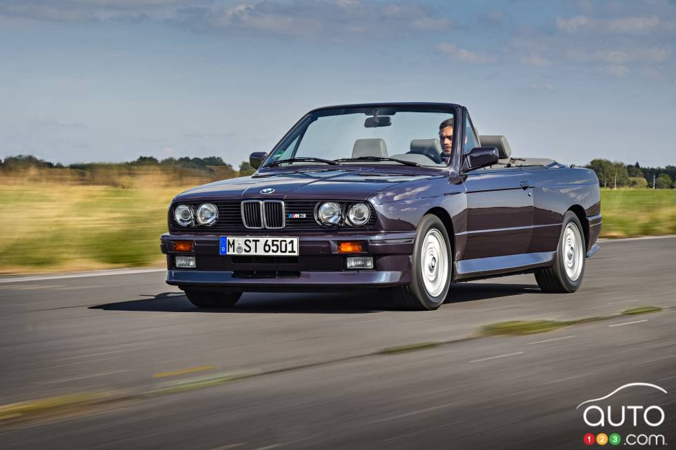 BMW E30 M3 cabriolet front 3/4 view