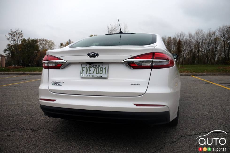 The new 2019 Ford Fusion Energi