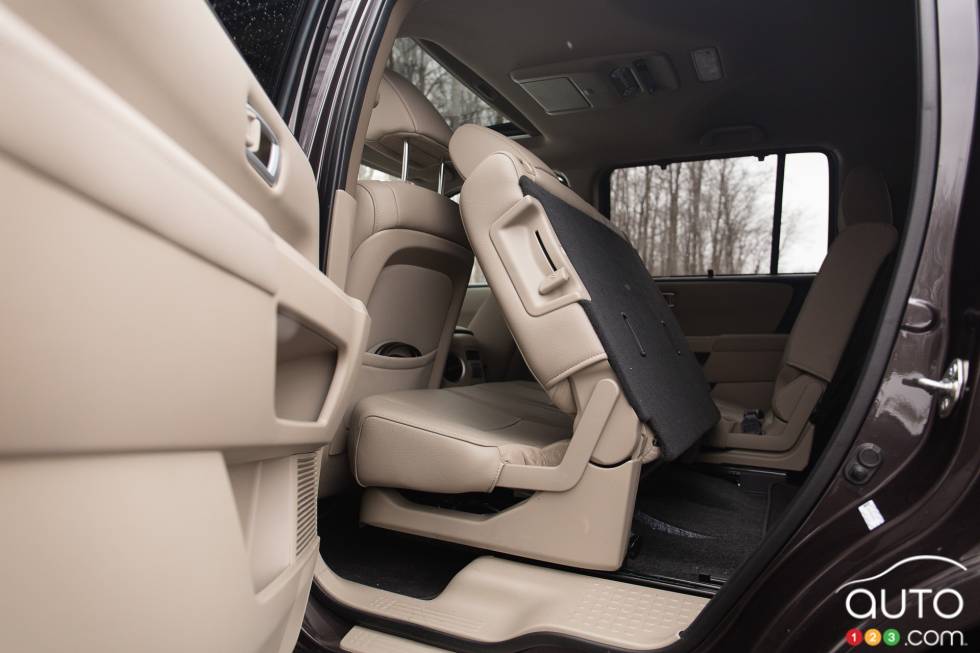 Accès à la troisième rangée