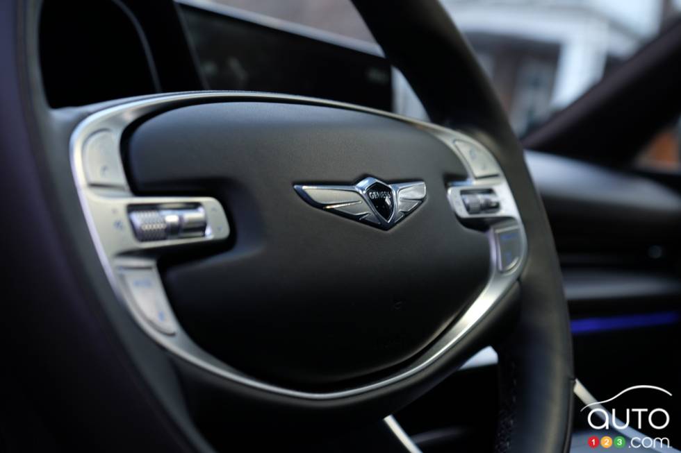 We drive the 2021 Genesis GV80