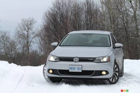 2013 Volkswagen Jetta Hybrid Turbo photos