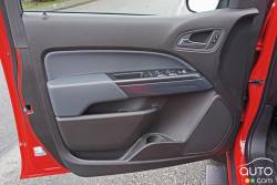 2016 Chevrolet Colorado Z71 Crew Cab short box AWD door panel