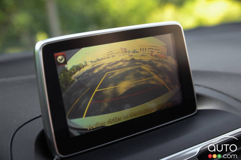 infotainement display