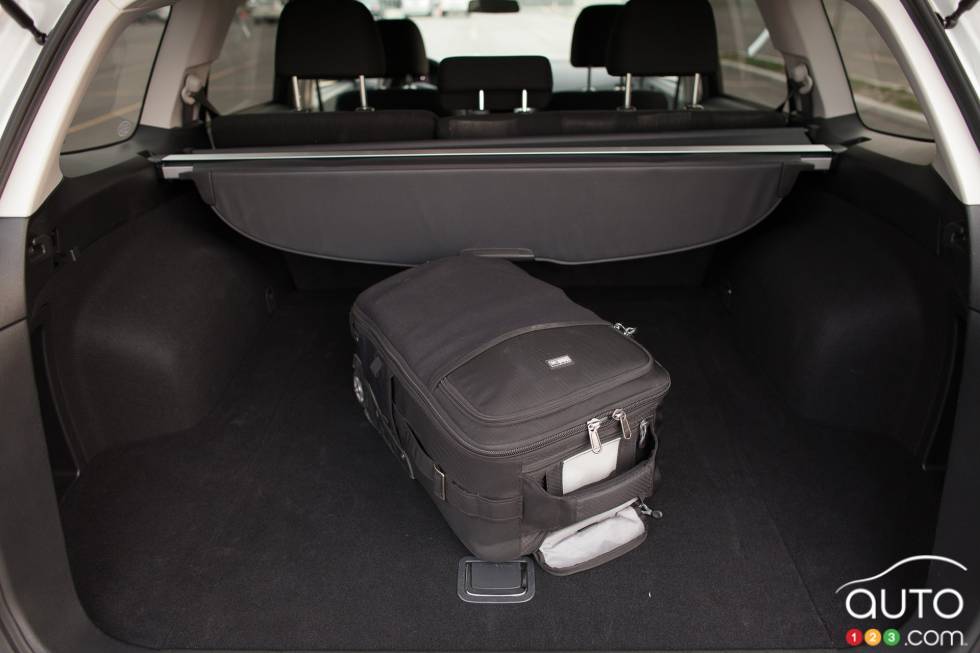 Aire de chargement avec cache-bagages