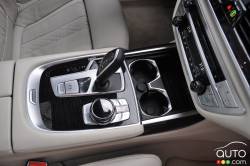 BMW 750Li xDrive 2016 console centrale avant