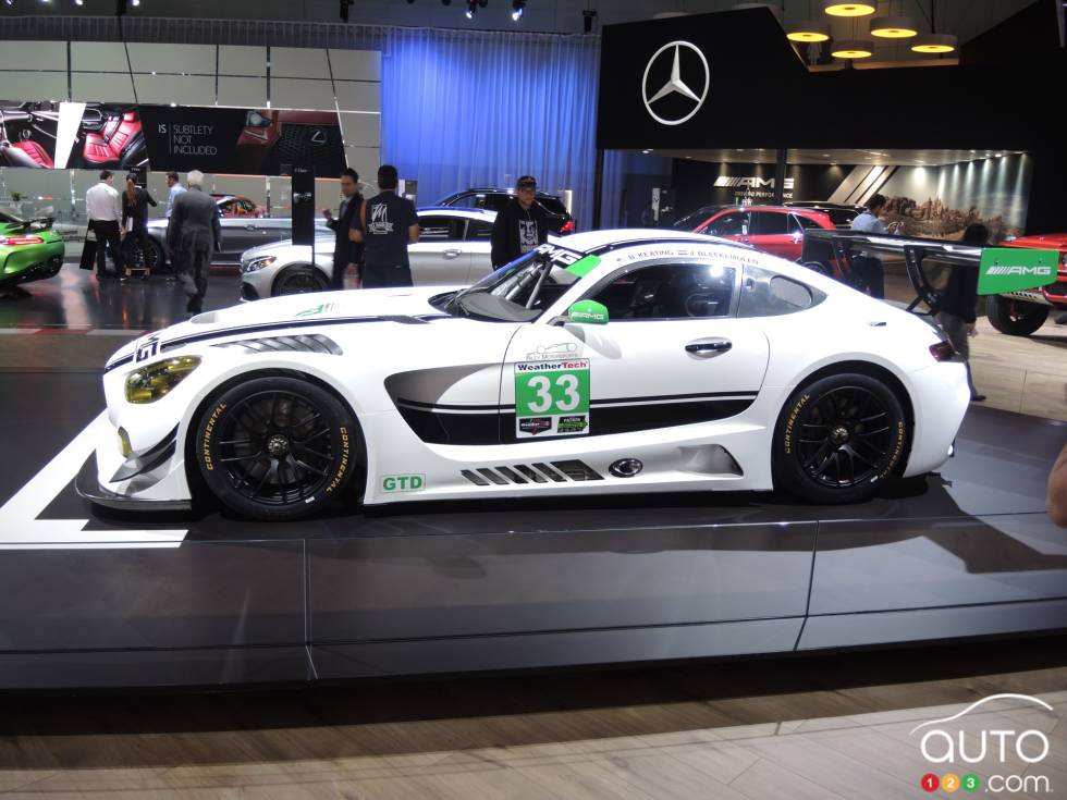 Mercredes-Benz AMG GTD vue de côté