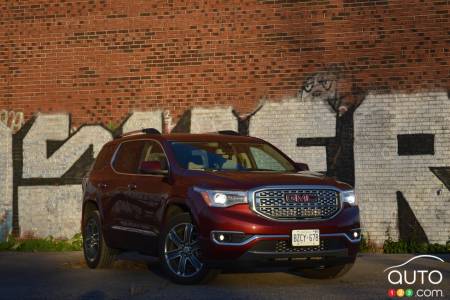 Photos du GMC Acadia Denali 2017