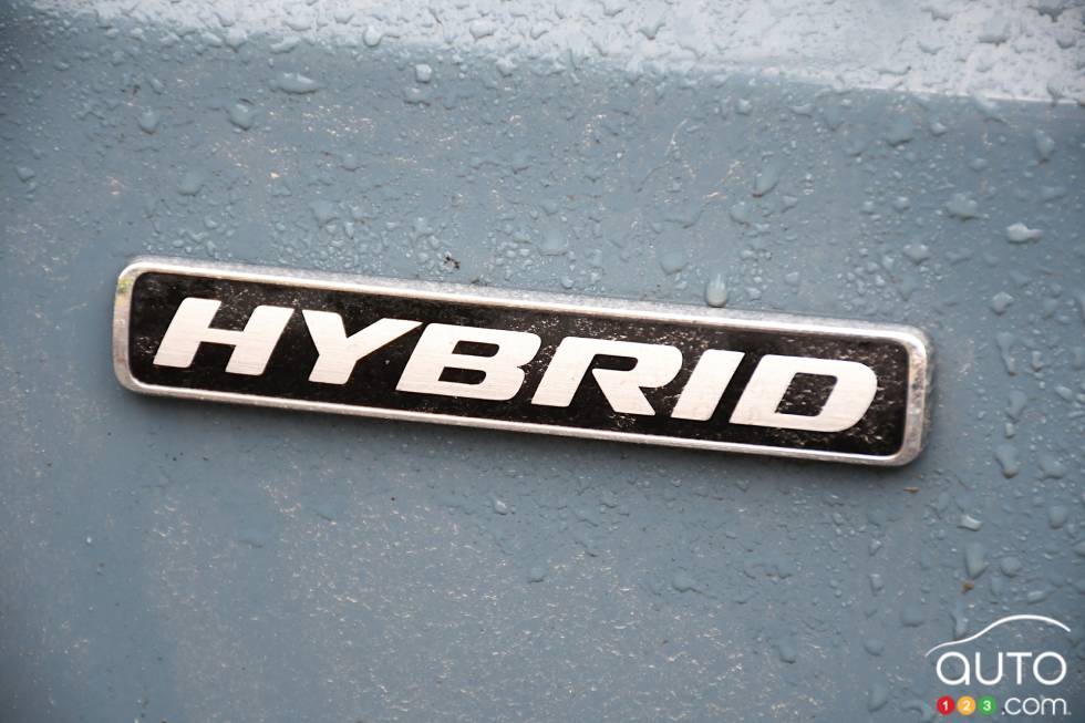 Nnous conduisons le Ford Maverick hybride 2022