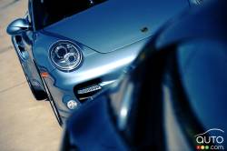 La Porsche 911 Turbo S pendant l'essai comparatif des supervoitures 2010