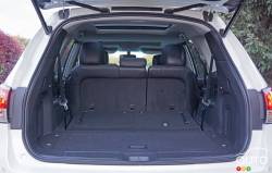 2016 Nissan Pathfinder Platinum trunk