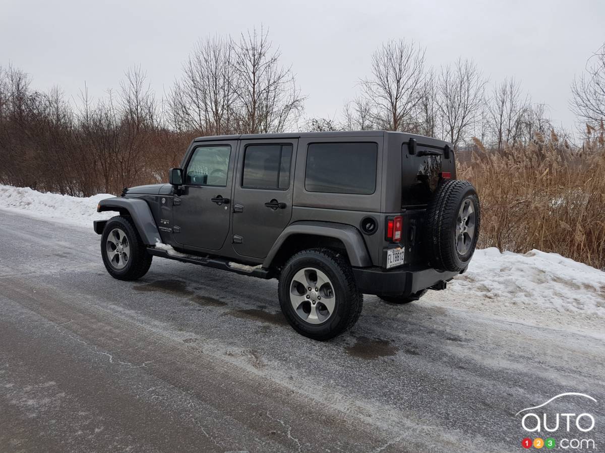 A Jeep Wrangler in winter, what's that like? | Car Reviews | Auto123