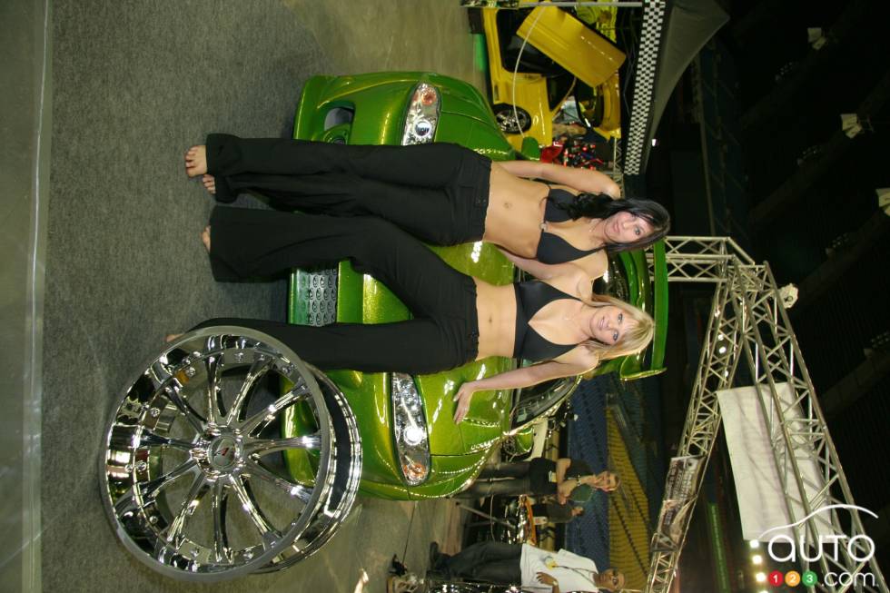 Montreal National Sport Compact 2006