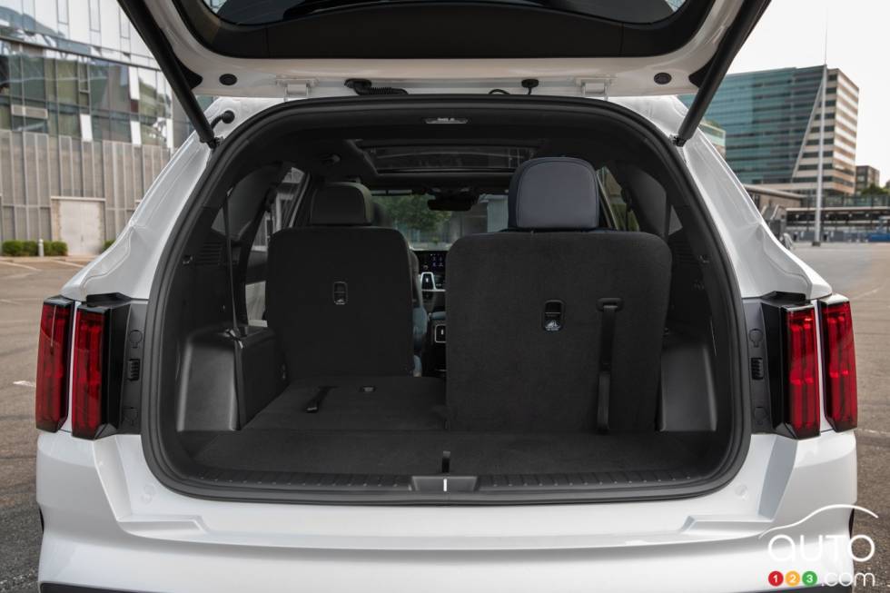 Introducing the 2022 Kia Sorento PHEV