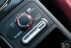 Boutton de contrôle des modes de conduite de la Subaru WRX STI 2016
