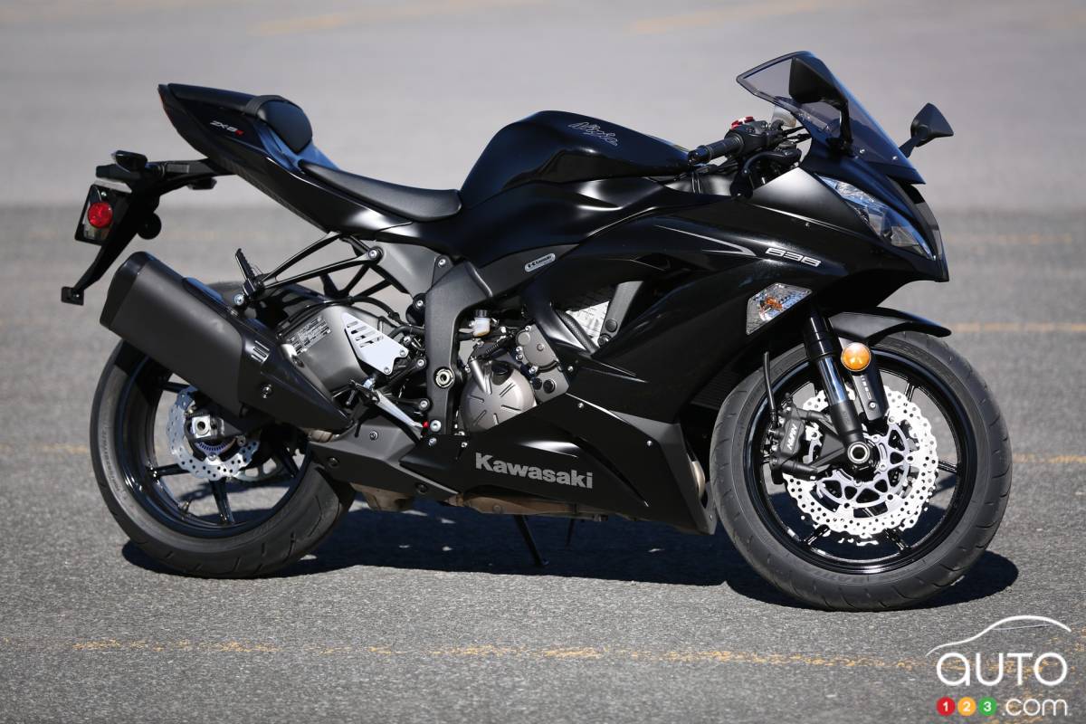2013 Kawasaki Ninja ZX-6R ABS pictures | Auto123