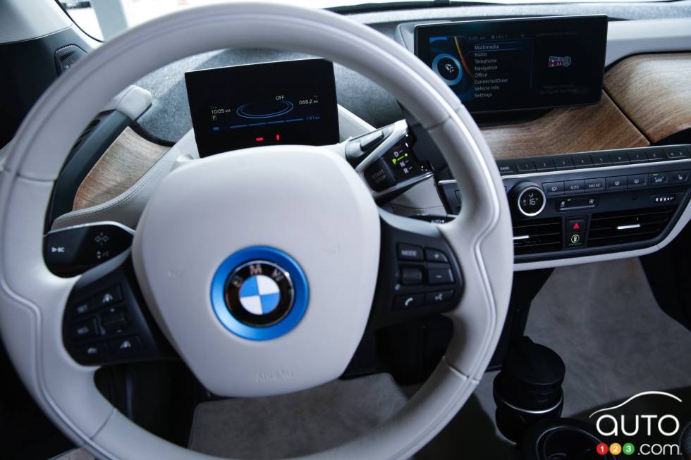 écran du système d'info-divertissement