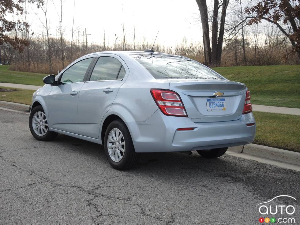 Vue 3/4 arrière de le Sonic 2017