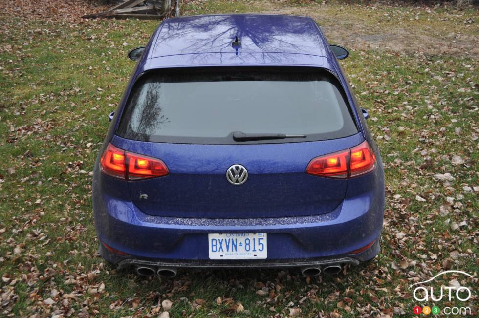 Feux arrière de la Volkswagen Golf R 2016