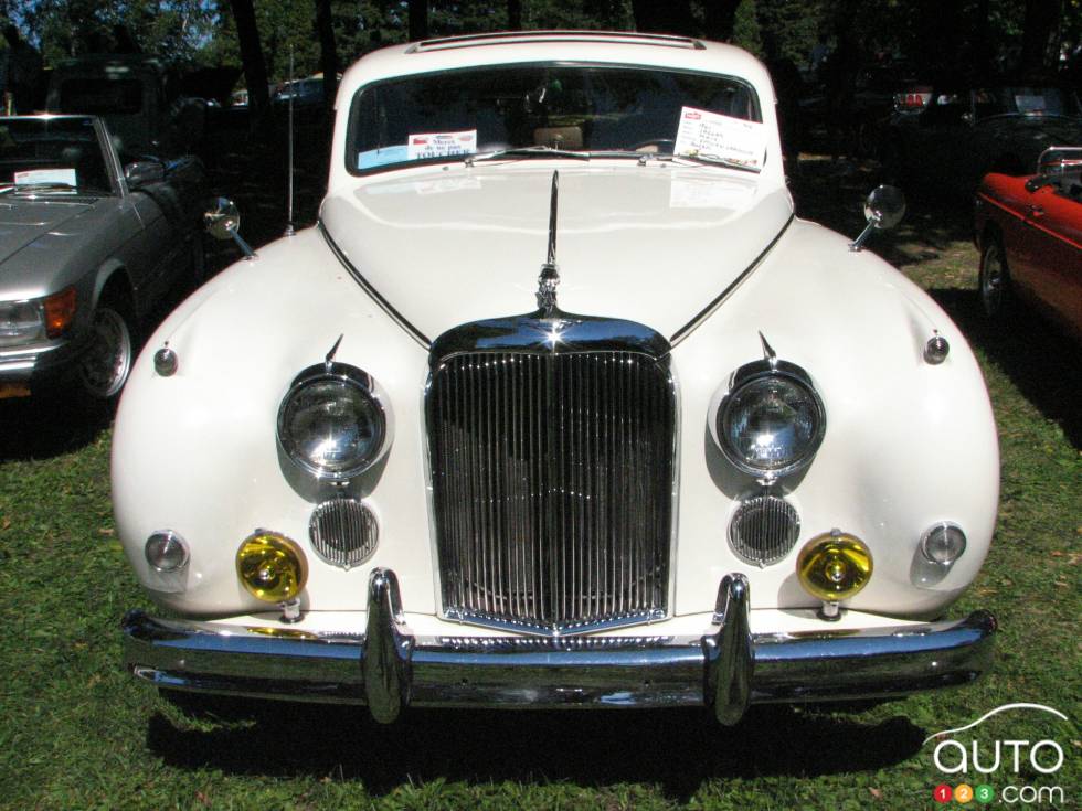 Les Belles Autos d'hier 2006