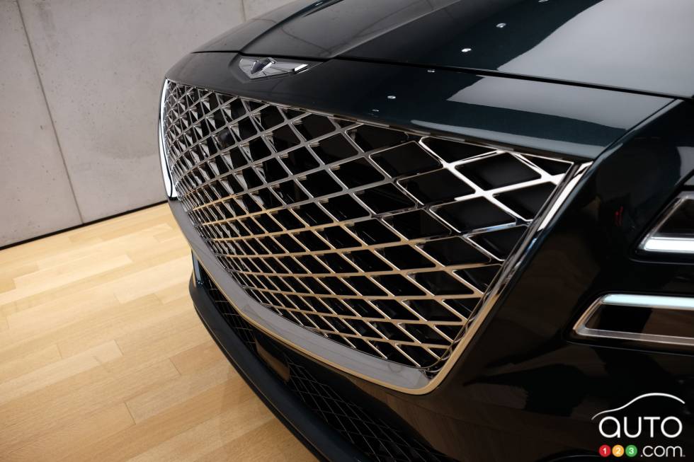 We drive the 2021 Genesis GV80