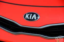 2016 Kia Forte 5 SX manufacturer badge