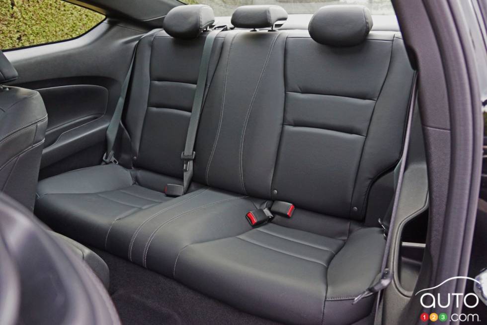 2016 Honda Accord Touring V6 rear seats