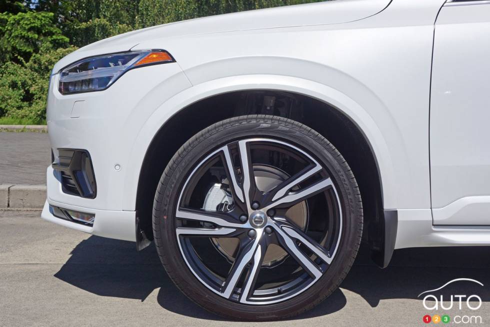2016 Volvo XC90 T6 R design wheel