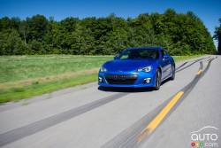 Front 3/4 view of the Subaru BRZ
