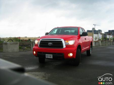 2011 Toyota Tundra Double Cab SR5 4x4 pictures