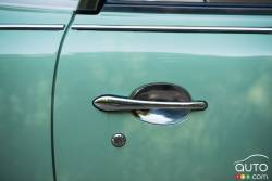 1991 Nissan Figaro door handle