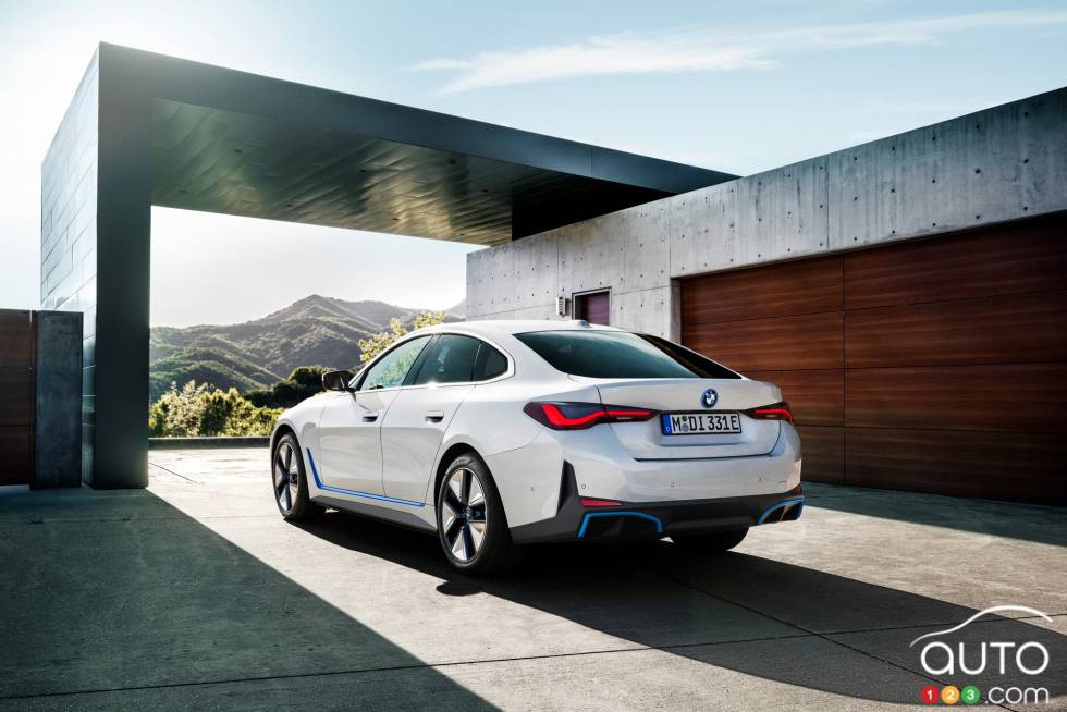 ıntroducing the 2022 BMW i4