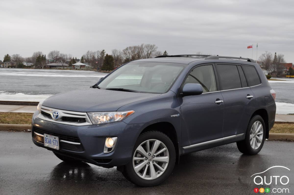 Toyota Highlander Hybrid 2011