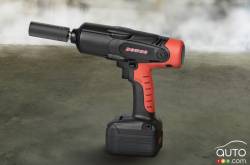 The Demon Crate delivers what customers need to take the 2018 Dodge Challenger SRT Demon from the street to the drag strip and back again. This is a special, limited-production set of tools for the Dodge Challenger SRT Demon that includes this cordless impact wrench with charger.