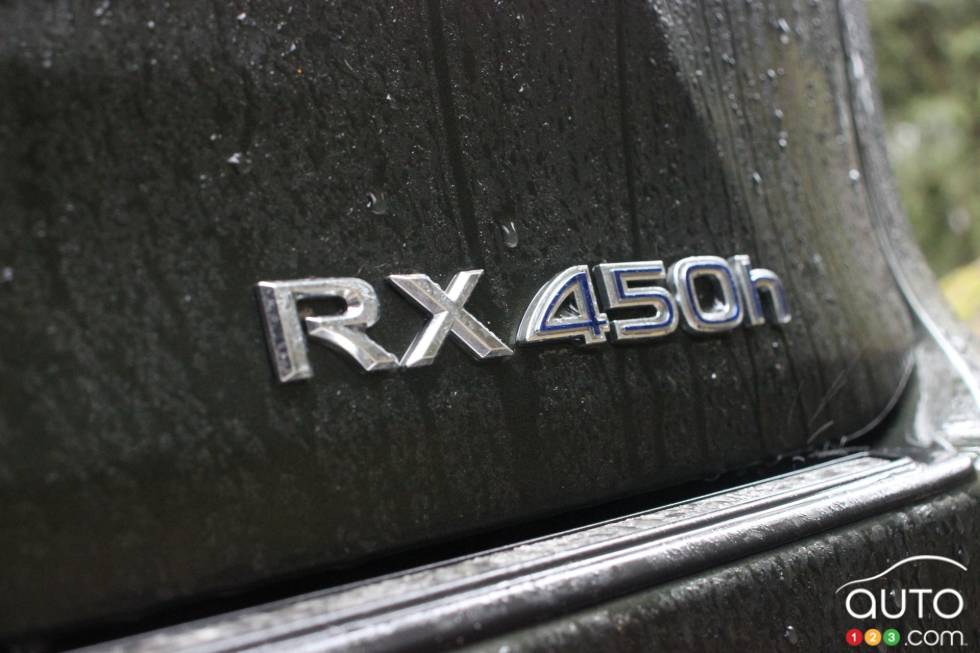 Nous conduisons le Lexus RX 450h 2022