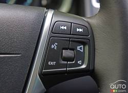 2016 Volvo XC60 T5 AWD steering wheel mounted audio controls