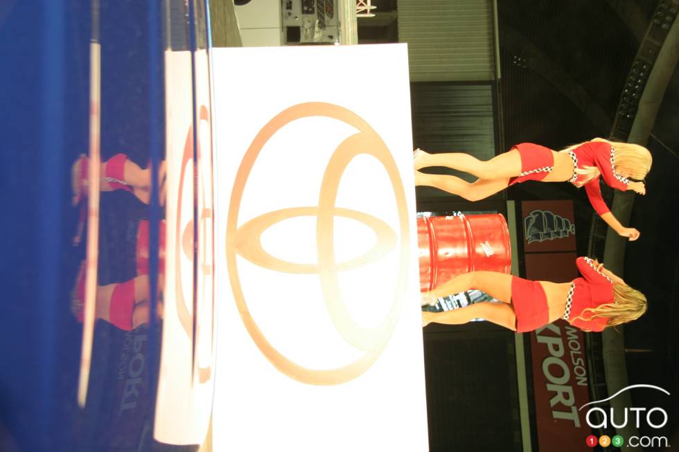 Montreal National Sport Compact 2006