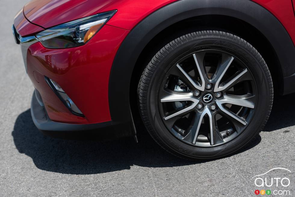 2016 Mazda CX-3 GT wheel