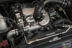 2017 Nissan TITAN XD Single Cab engine