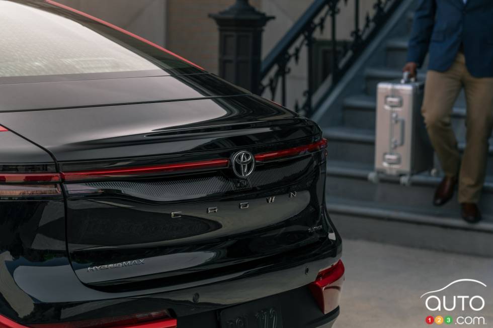 Voici la Toyota Crown 2023