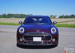 Vue de face de la MINI Cooper S Clubman 2016