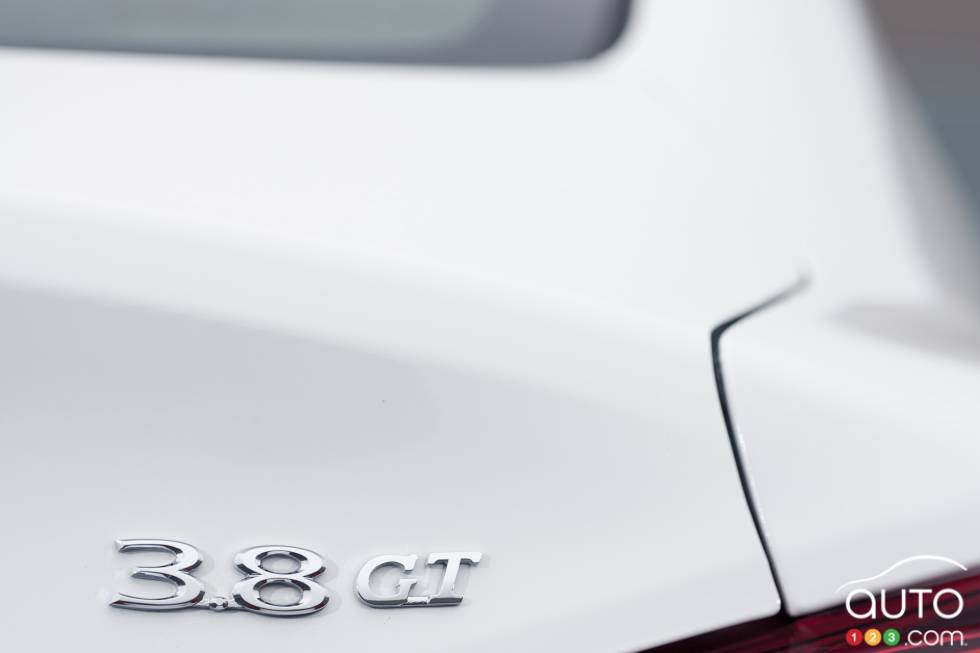 Logo 3.8 GT