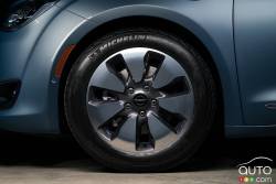 Roue de la Chrysler Pacifica 2017